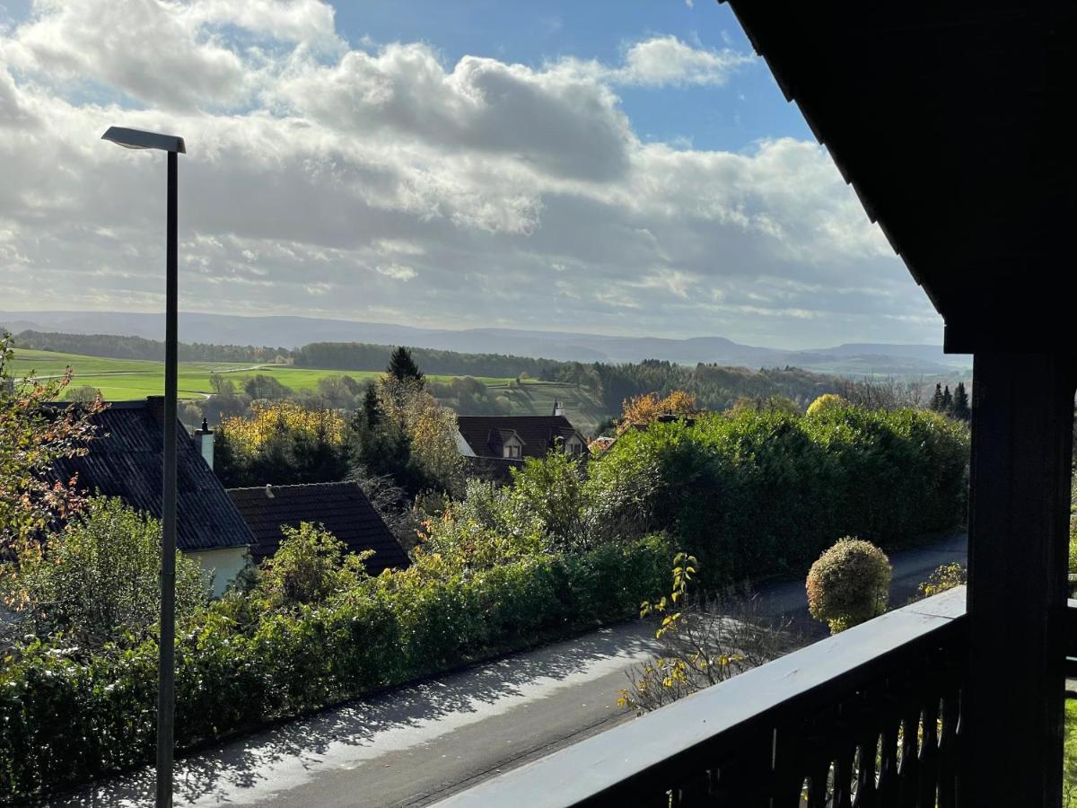 Ferienhaus Eifelblick Feusdorf エクステリア 写真